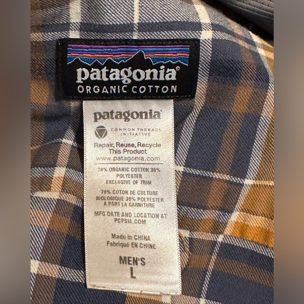 Patagonia Button Down - image 5
